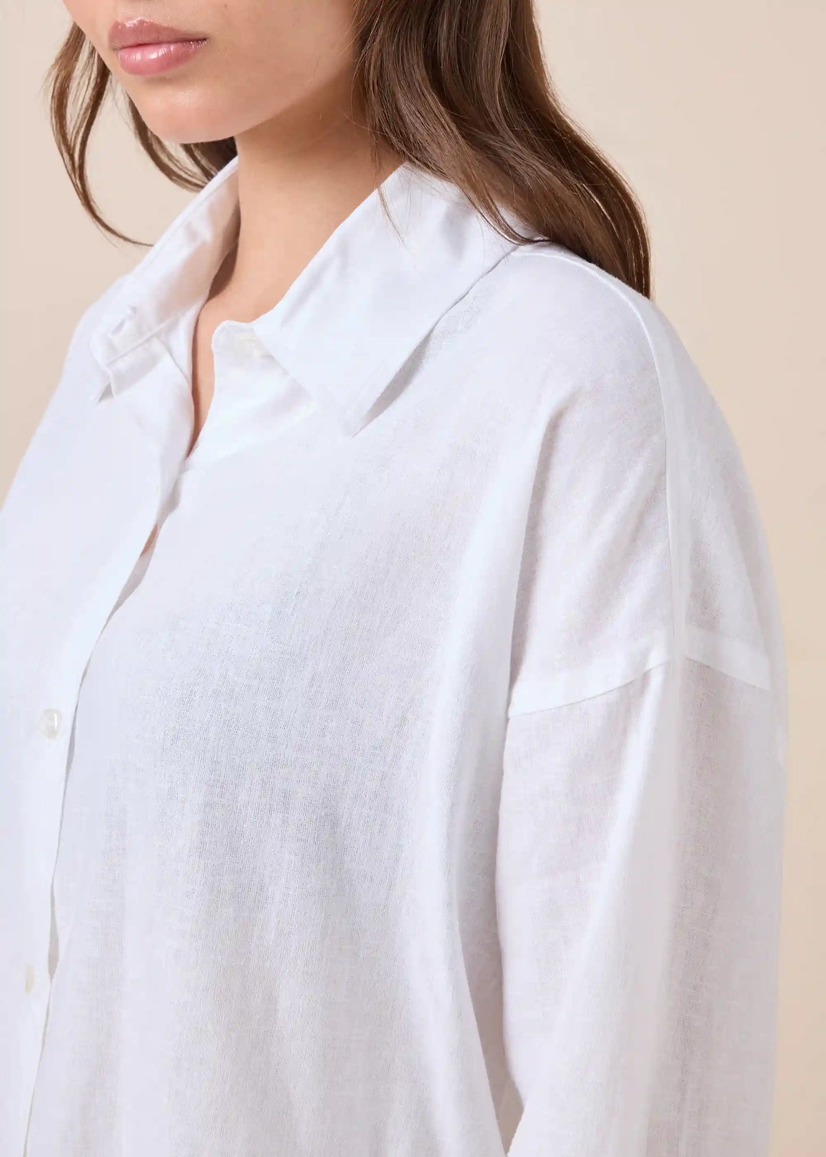 Cropped Linen and Viscose Shirt