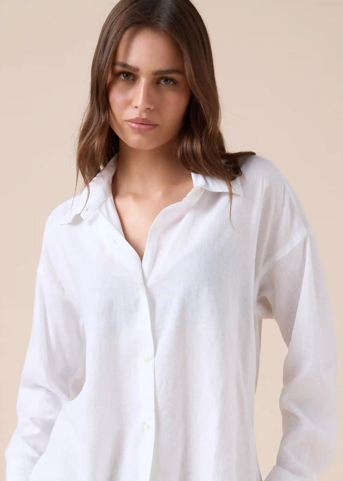 Cropped Linen and Viscose Shirt