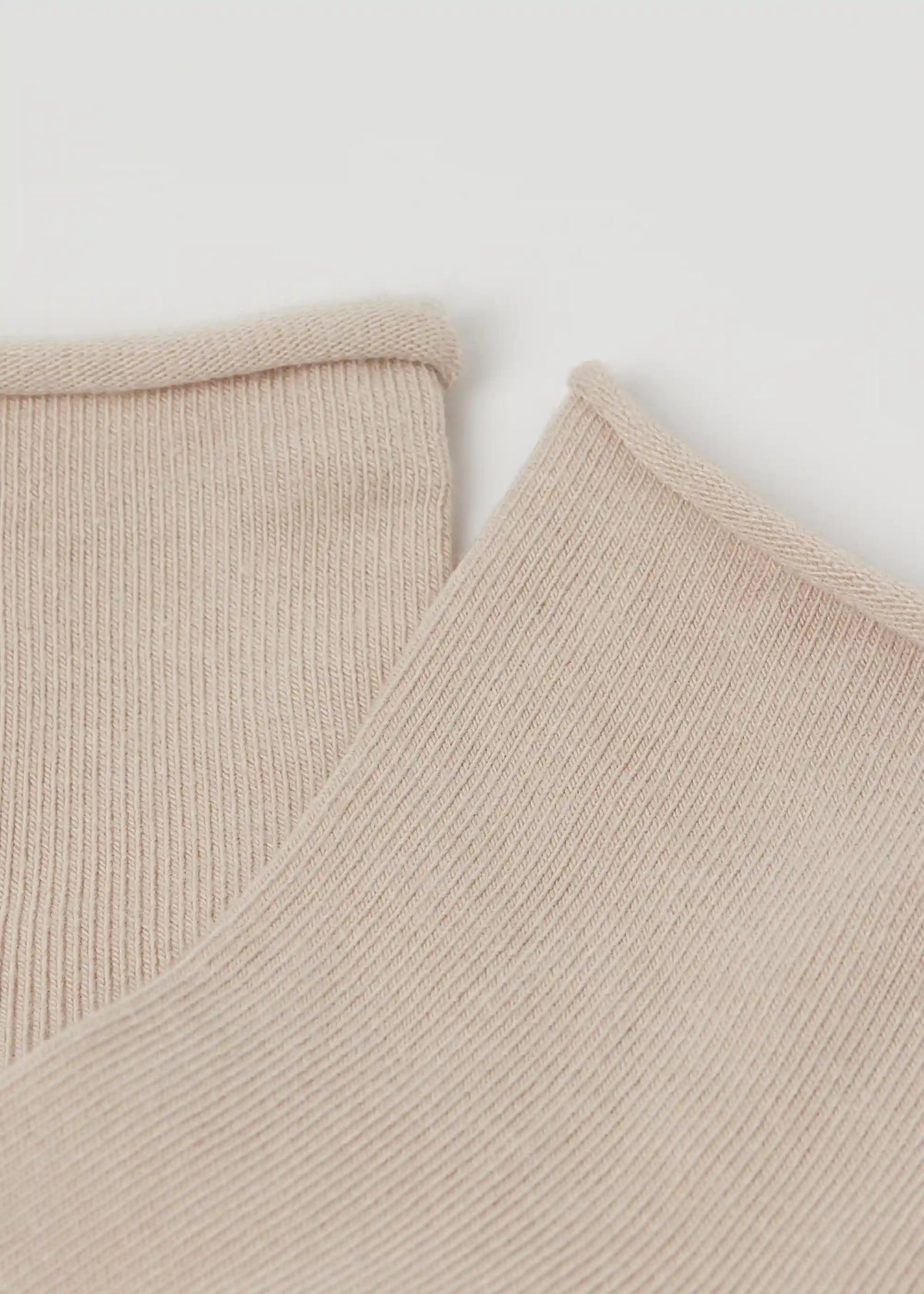 Non-Binding Elastic-Free Extra Short Socks
