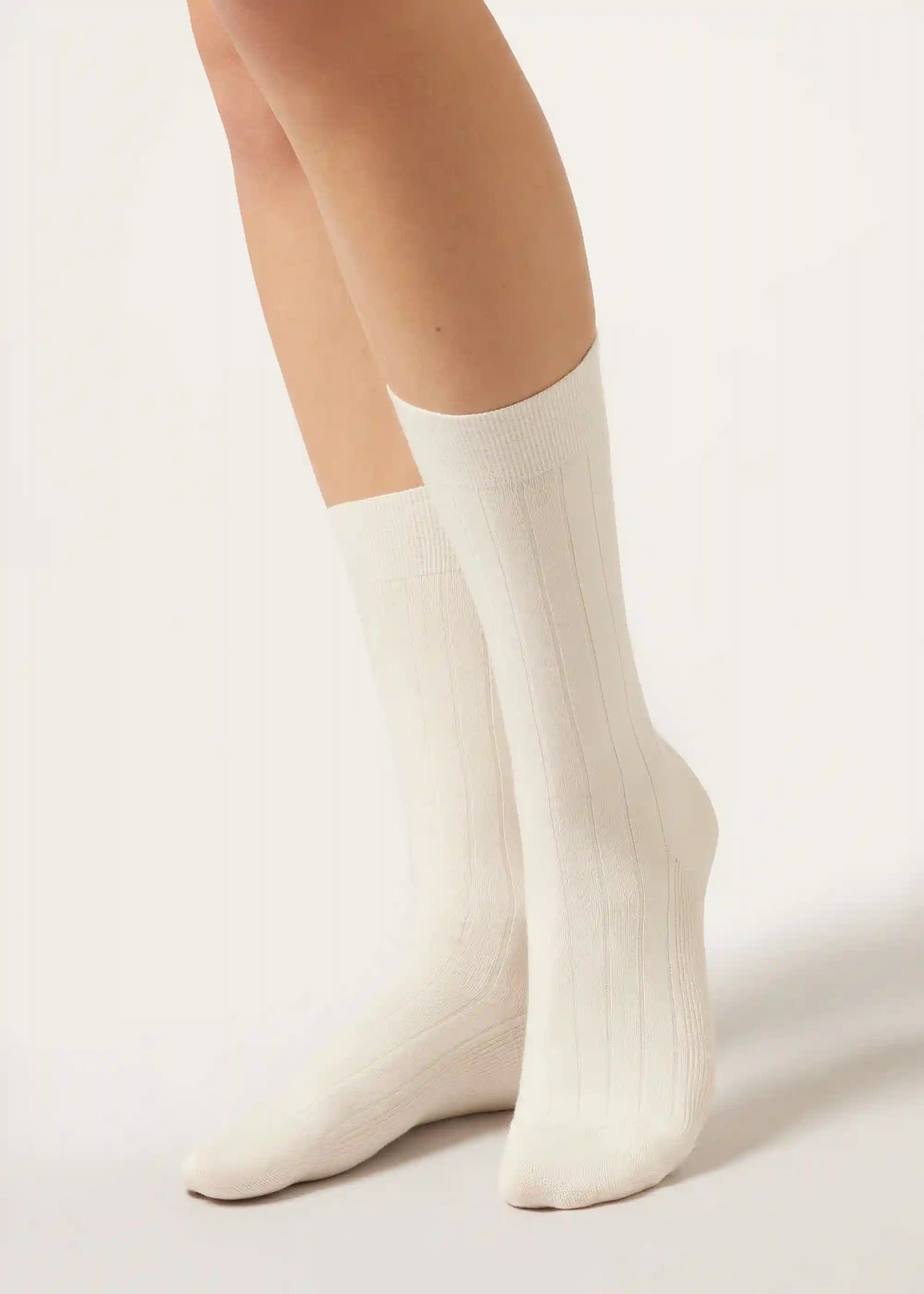 Ribbed Mid-Calf Socks