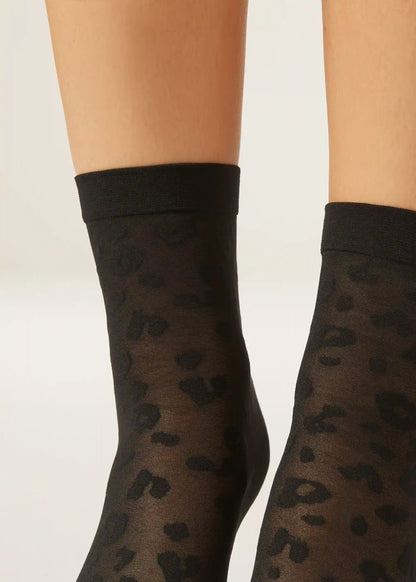 Sheer Animal Pattern Short Socks