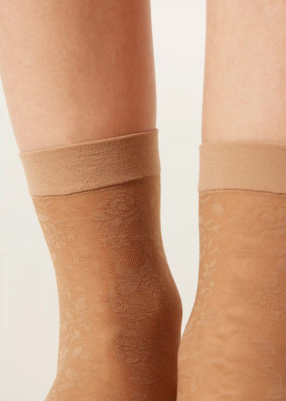 Floral Motif Socks