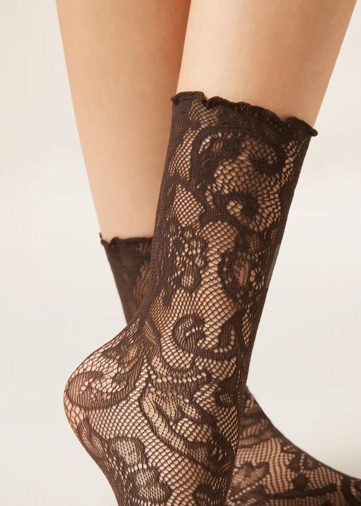 Floral Lace Socks