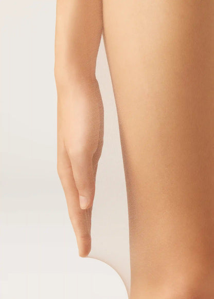Sheer Matte Resistant 8 Denier Tights
